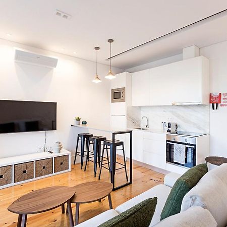 Wonderful Duplex W Private Patio & Ac By Lovelystay Porto Exterior foto