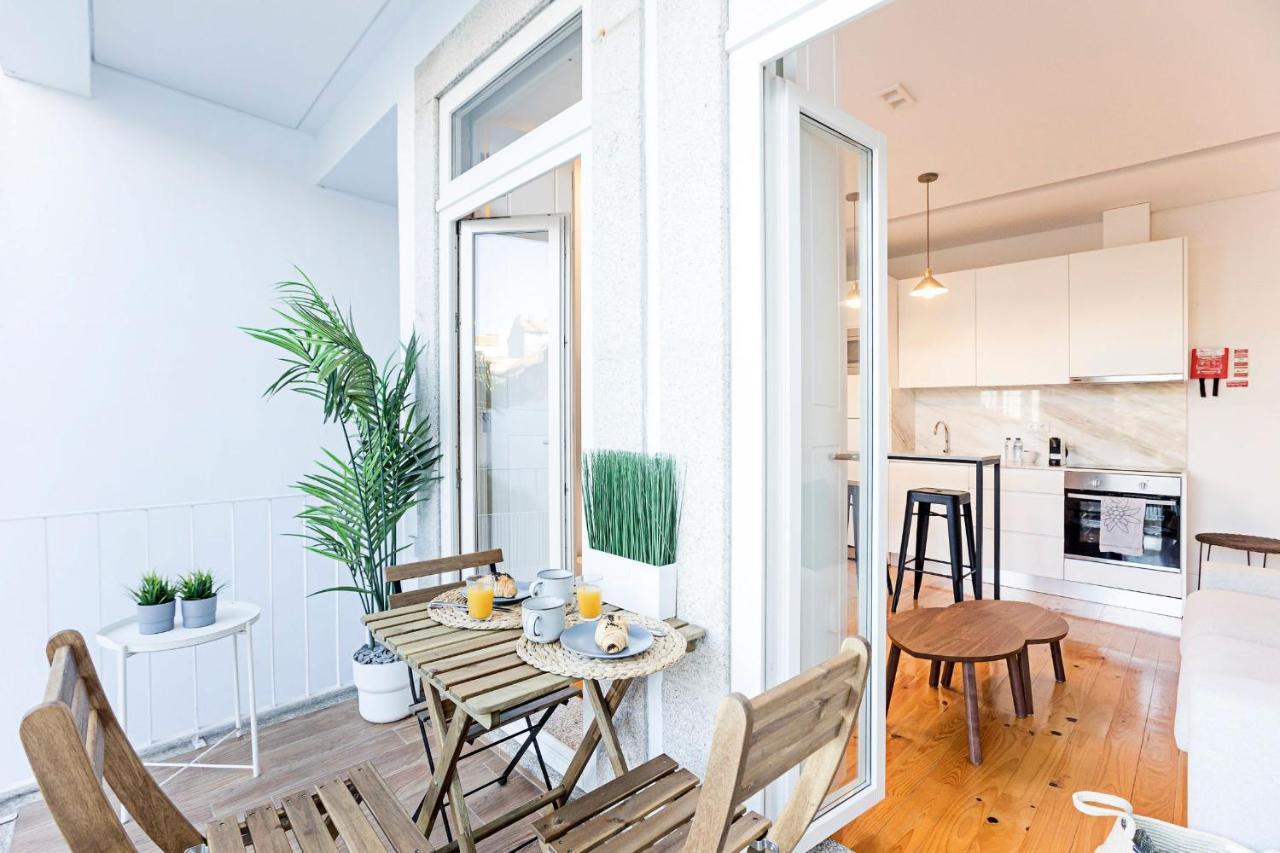 Wonderful Duplex W Private Patio & Ac By Lovelystay Porto Exterior foto