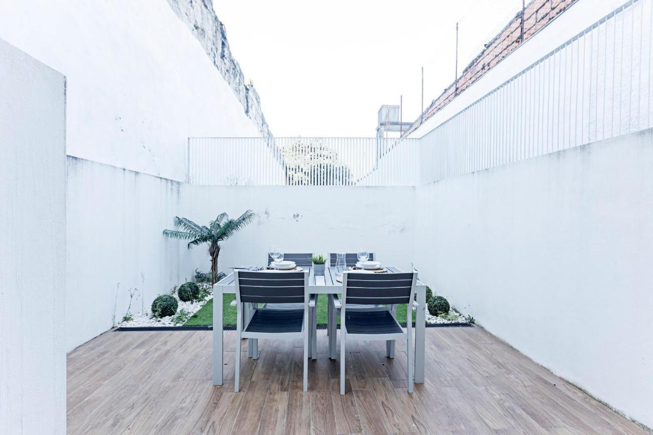 Wonderful Duplex W Private Patio & Ac By Lovelystay Porto Exterior foto