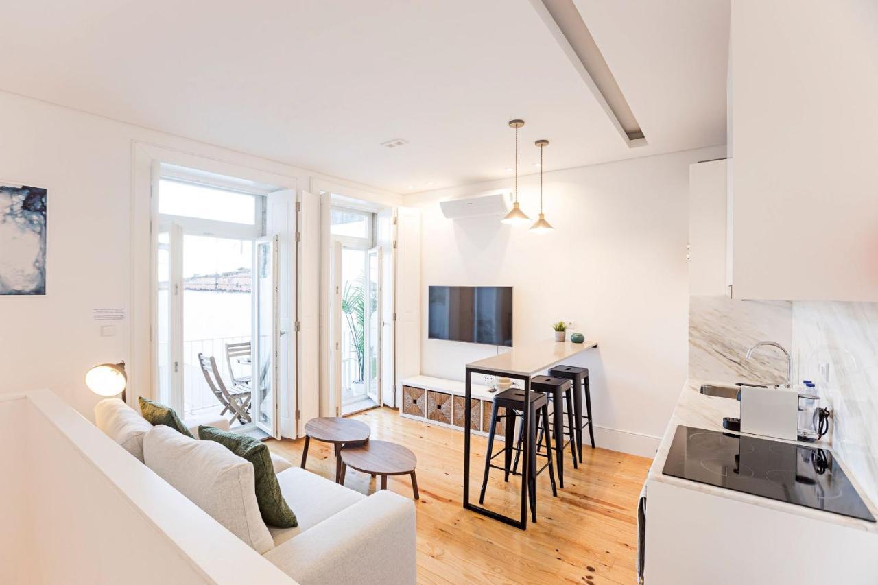 Wonderful Duplex W Private Patio & Ac By Lovelystay Porto Exterior foto